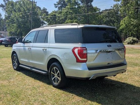 Used 2018 Ford Expedition Max XLT w/ Equipment Group 201A image 5