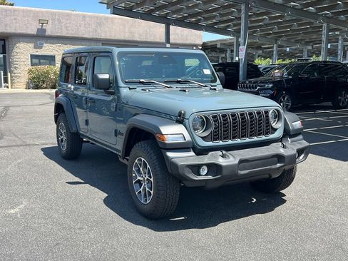 New 2026 Jeep Wrangler Unlimited Sport AWD/4WD image 9