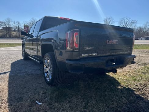 Used 2018 GMC Sierra 1500 Denali w/ Denali Ultimate Package image 4