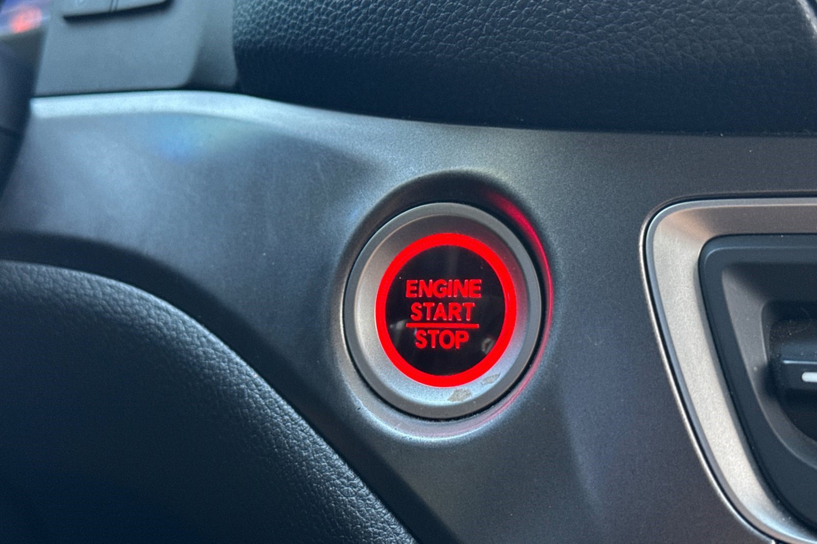 Used 2019 Honda Pilot EX image 16