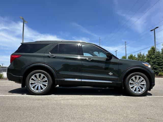 Used 2023 Ford Explorer King Ranch w/ Technology Package AWD/4WD image 3