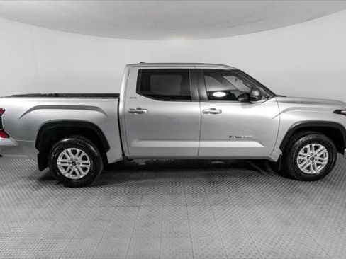 Used 2024 Toyota Tundra SR5 w/ SR5 Premium Package RWD image 9