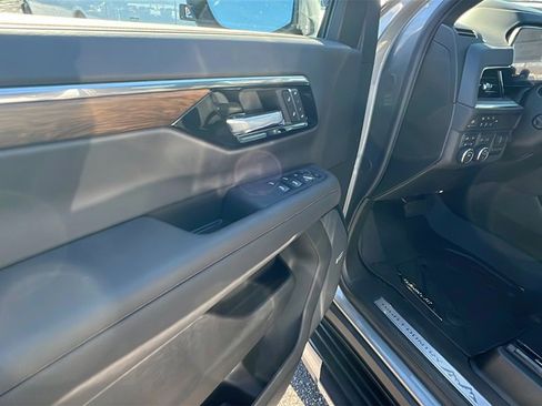 New 2026 Chevrolet Suburban High Country w/ Sun And Tow Package image 12