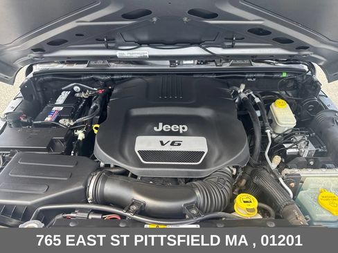 Used 2016 Jeep Wrangler Unlimited Sport w/ Quick Order Package 24S AWD/4WD image 27