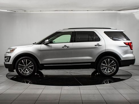 Used 2017 Ford Explorer Platinum image 5
