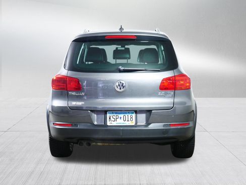 Used 2013 Volkswagen Tiguan SEL AWD/4WD image 6
