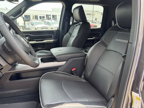 New 2026 RAM 3500 Laramie AWD/4WD image 28