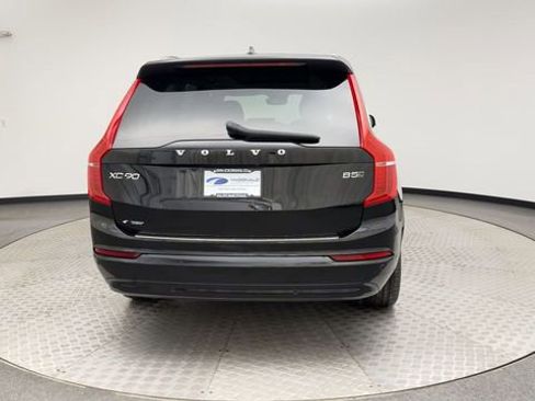 Used 2023 Volvo XC90 B5 Core w/ Protection Package Premier image 3