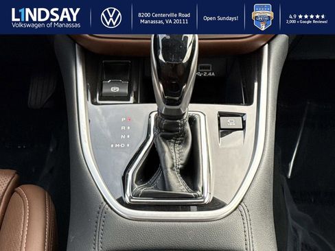 Used 2023 Subaru Outback Touring image 16