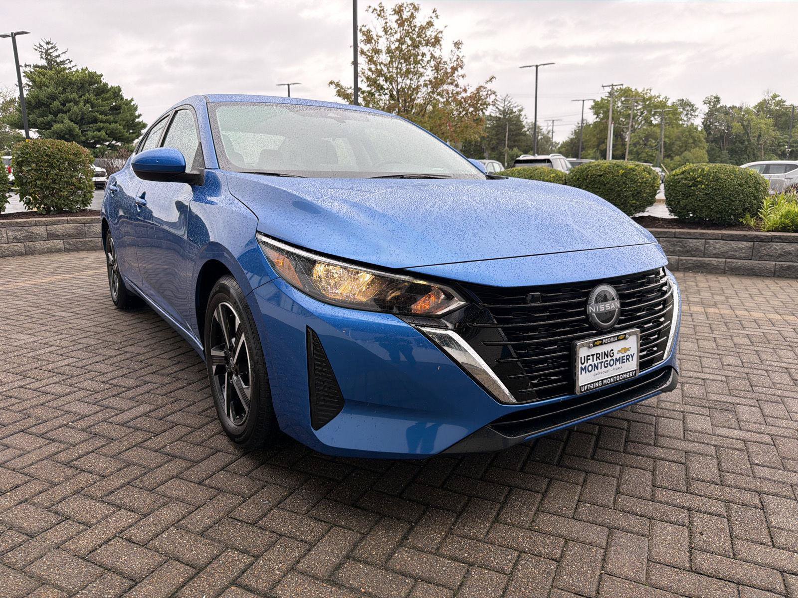 Used 2025 Nissan Sentra SV FWD image 7