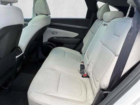 Used 2023 Hyundai Tucson Limited AWD/4WD image 14