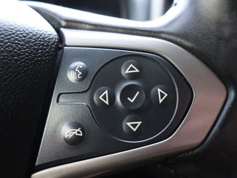 Used 2016 Chevrolet Colorado Z71 AWD/4WD image 30
