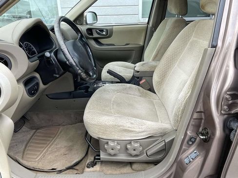 Used 2005 Hyundai Santa Fe GLS FWD image 8