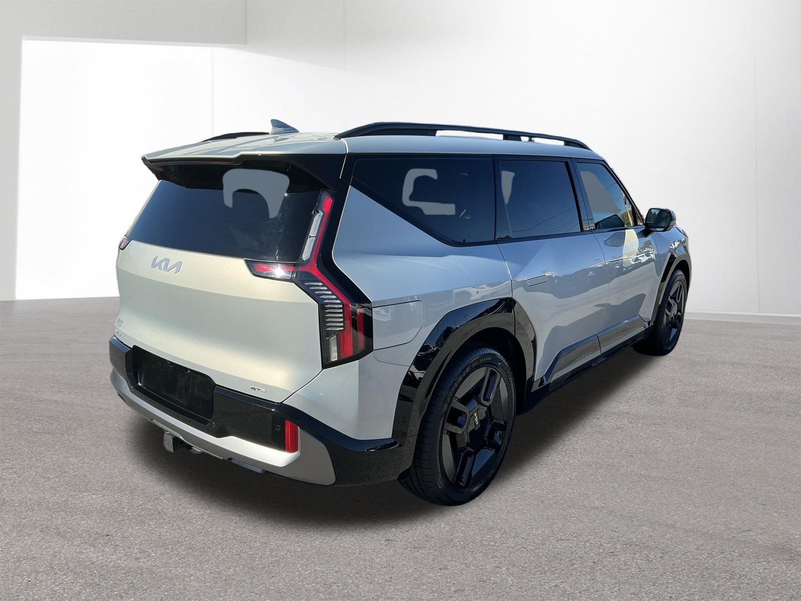 Certified 2024 Kia EV9 GT-Line AWD/4WD image 14