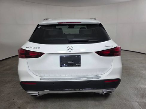 New 2026 Mercedes-Benz GLA 250 4MATIC image 5