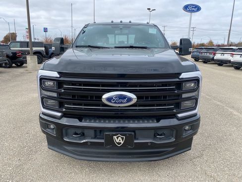 Used 2025 Ford F250 Platinum image 9