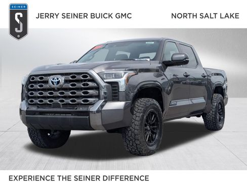 Used 2024 Toyota Tundra Platinum AWD/4WD image 1