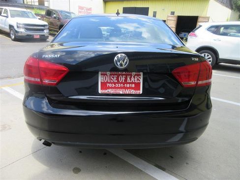 Used 2014 Volkswagen Passat 1.8T S image 7