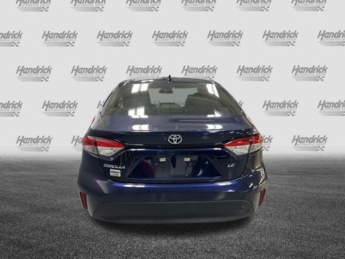 Used 2025 Toyota Corolla LE FWD image 9