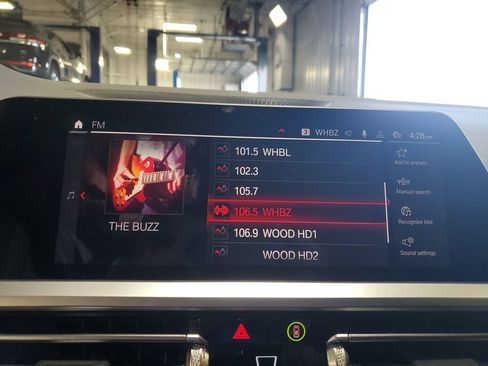 Used 2022 BMW M4 xDrive Competition image 18