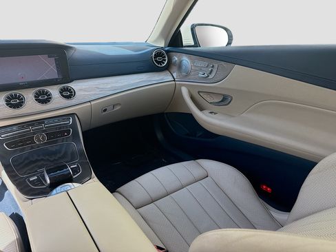 Used 2019 Mercedes-Benz E 450 Cabriolet image 22