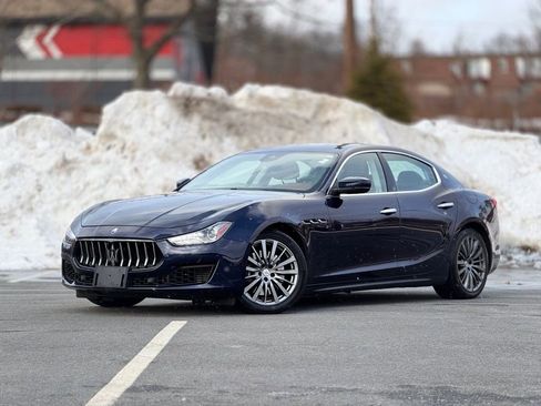 Used 2021 Maserati Ghibli S Q4 image 1