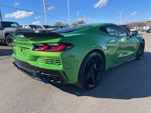 New 2026 Chevrolet Corvette E-Ray image 5