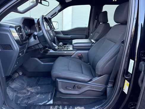 Certified 2022 Ford F150 XLT w/ Equipment Group 302A High image 9