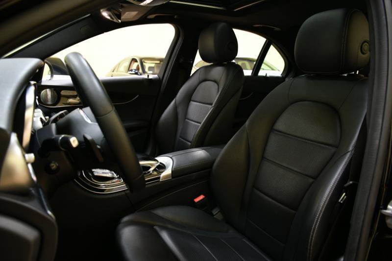Used 2019 Mercedes-Benz C 300 4MATIC Sedan image 30