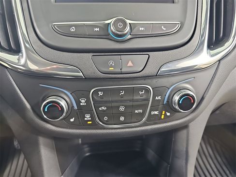 Certified 2023 Chevrolet Equinox LT image 31