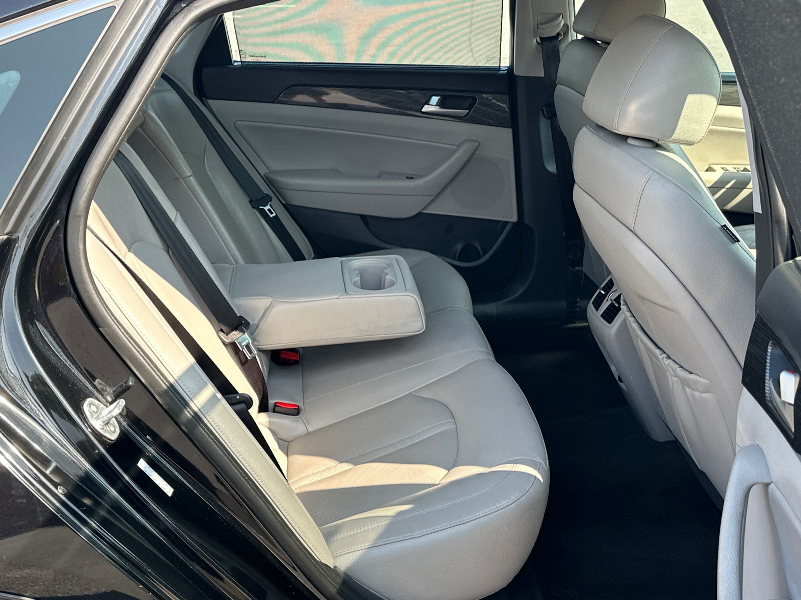 Used 2018 Hyundai Sonata Limited w/ Ultimate Package 02 FWD image 15