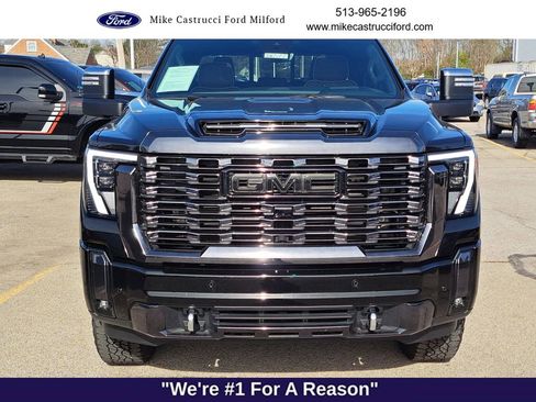 Used 2024 GMC Sierra 2500 Denali Ultimate w/ Max Trailering Package image 8