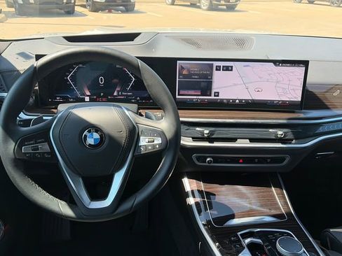 Used 2026 BMW X5 xDrive40i image 14