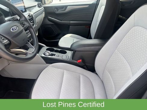 Used 2025 Ford Escape Active FWD image 8