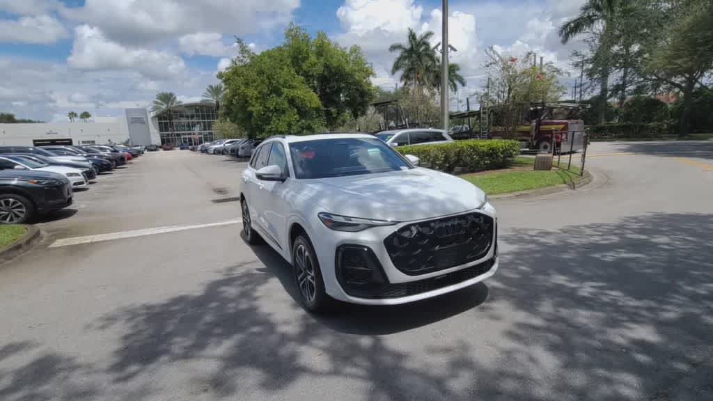 New 2026 Audi Q5 2.0T AWD/4WD image 2