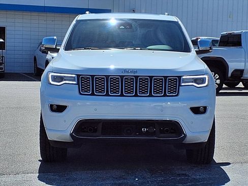 Used 2020 Jeep Grand Cherokee Overland image 2