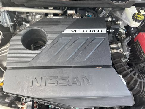 Certified 2023 Nissan Rogue SV FWD image 40