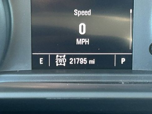 Certified 2024 Chevrolet Silverado 1500 Custom image 19