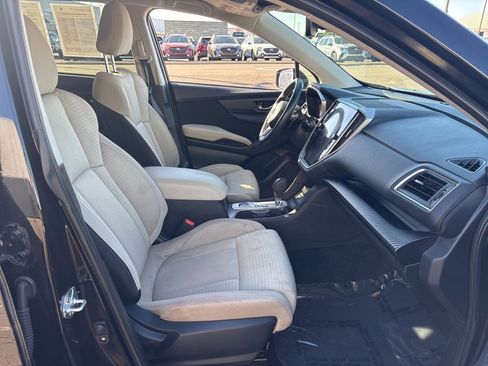 Certified 2023 Subaru Ascent Premium w/ Convenience Package image 10