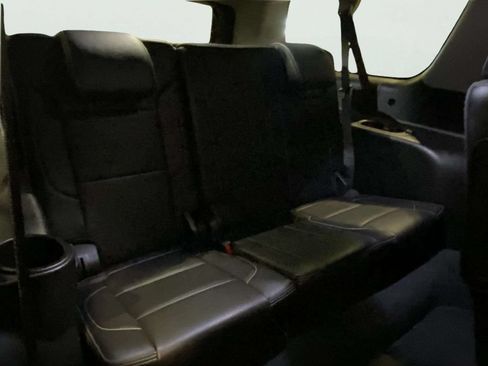 Used 2020 GMC Yukon XL Denali w/ Denali Ultimate Package AWD/4WD image 32