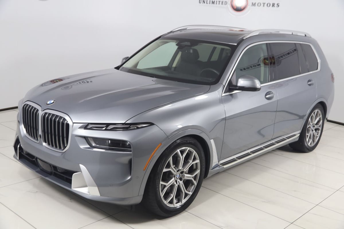 Used 2024 BMW X7 xDrive40i AWD/4WD image 26