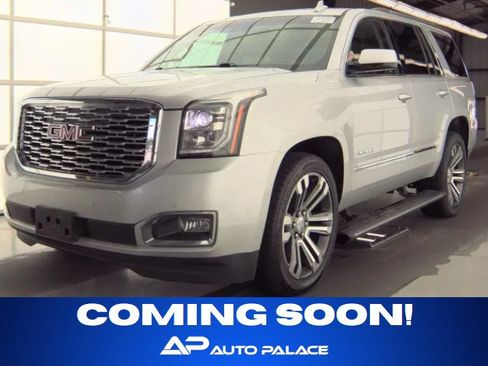 Used 2018 GMC Yukon Denali w/ Denali Ultimate Package AWD/4WD image 1
