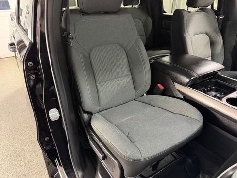 Used 2020 RAM 1500 Big Horn AWD/4WD image 22