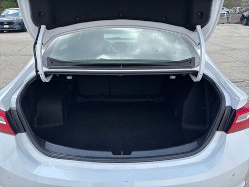 Used 2024 Chevrolet Malibu LT image 32