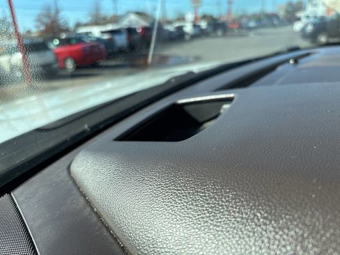 Used 2017 GMC Yukon Denali w/ Open Road Package image 77