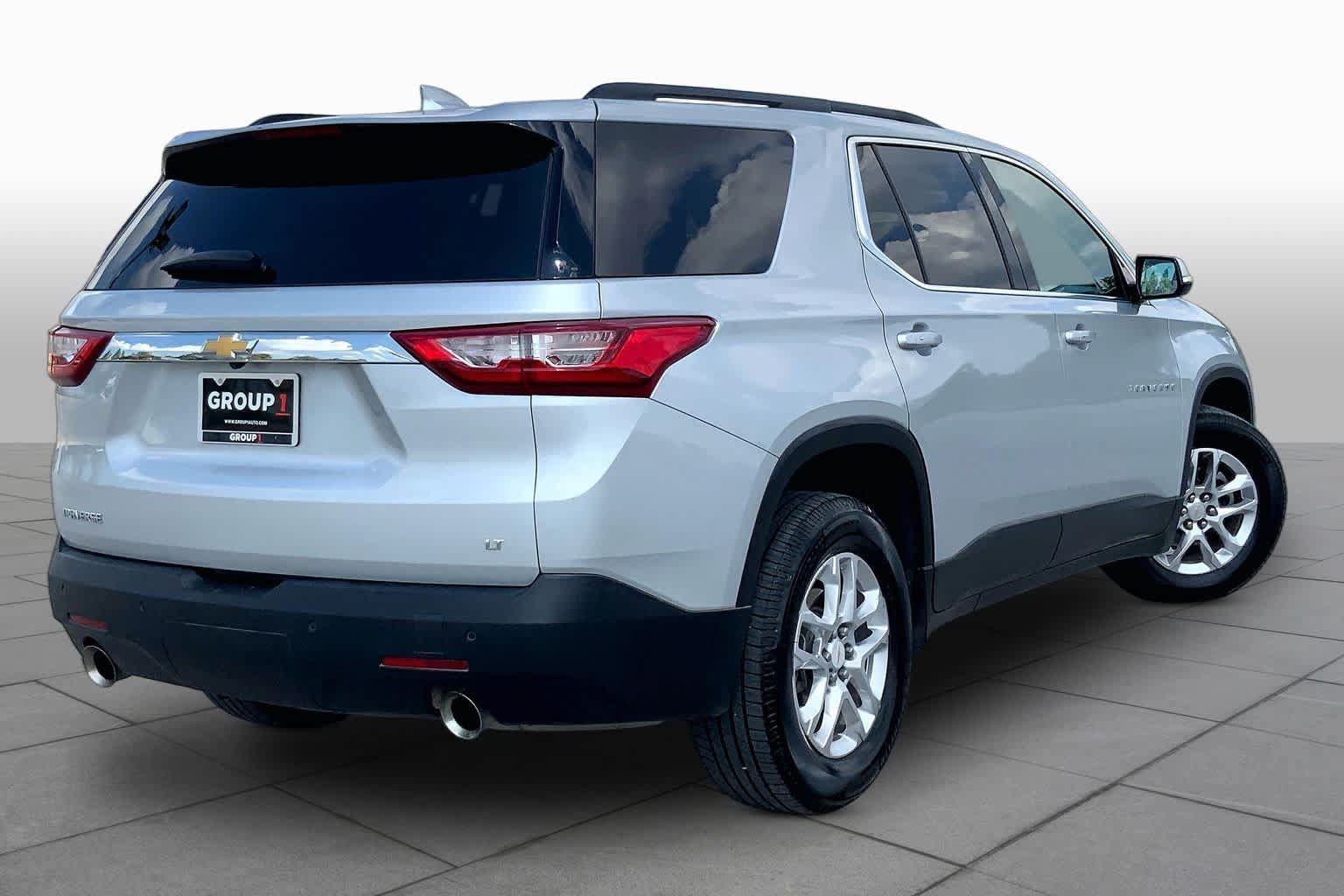 Used 2019 Chevrolet Traverse LT FWD image 13