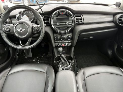 Used 2015 MINI Cooper 4-Door Hardtop image 26
