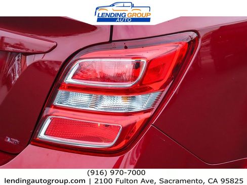 Used 2019 Chevrolet Sonic LT w/ Convenience Package image 8