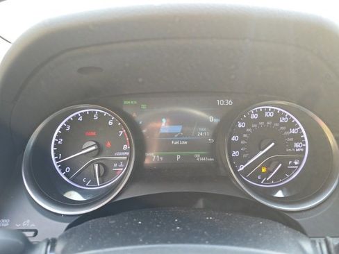 Used 2023 Toyota Camry SE w/ Convenience Package image 12