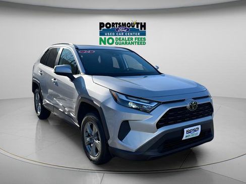 Used 2024 Toyota RAV4 XLE AWD/4WD image 21